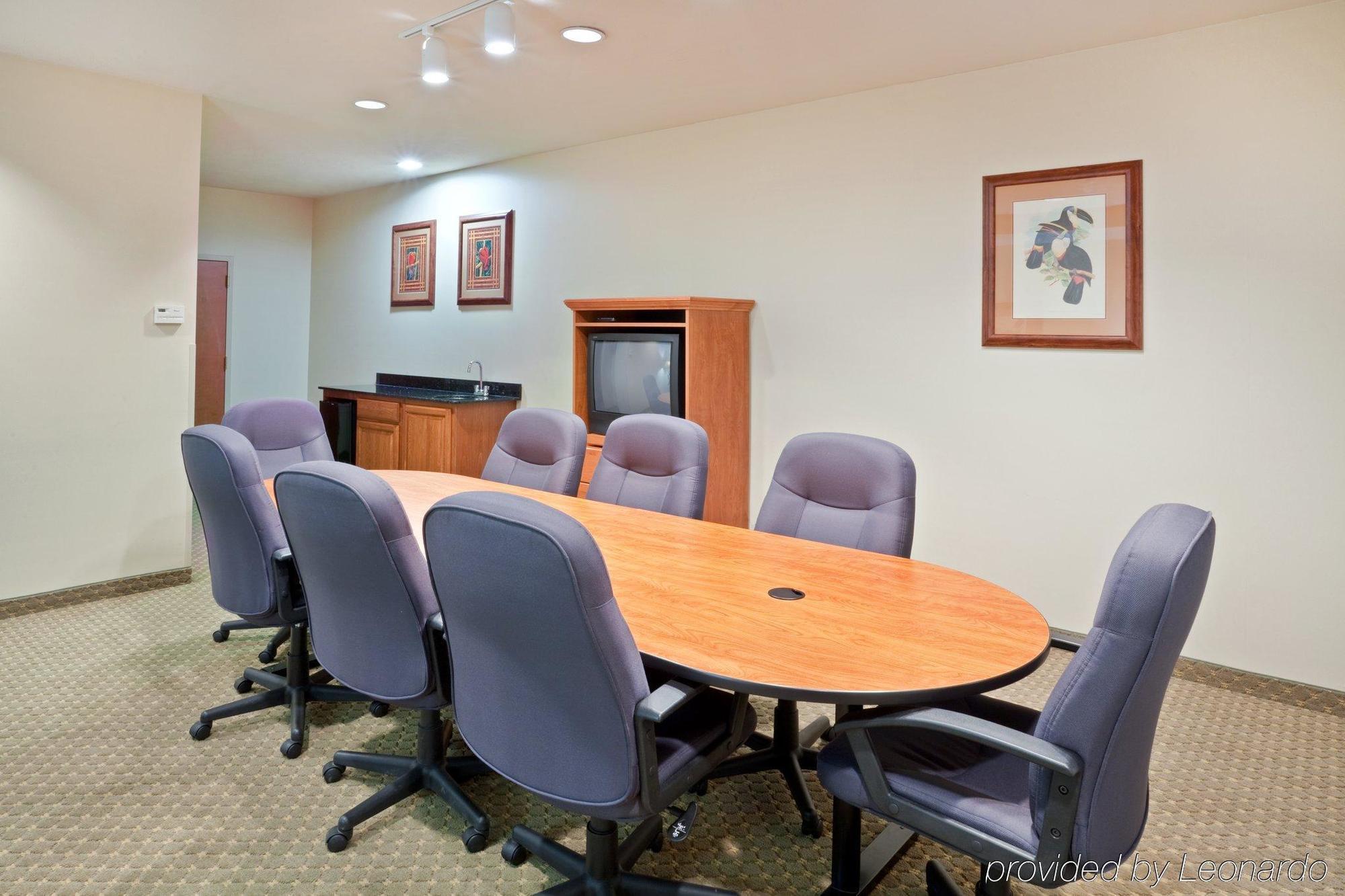 Triple Play Resort Hotel & Suites Hayden Facilities photo